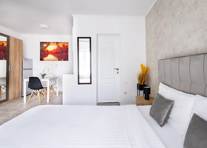 Apartment Downtown Victoria By Citybookings