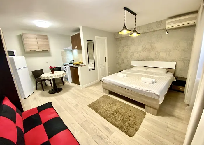 Downtown Victoria By Citybookings Apartment